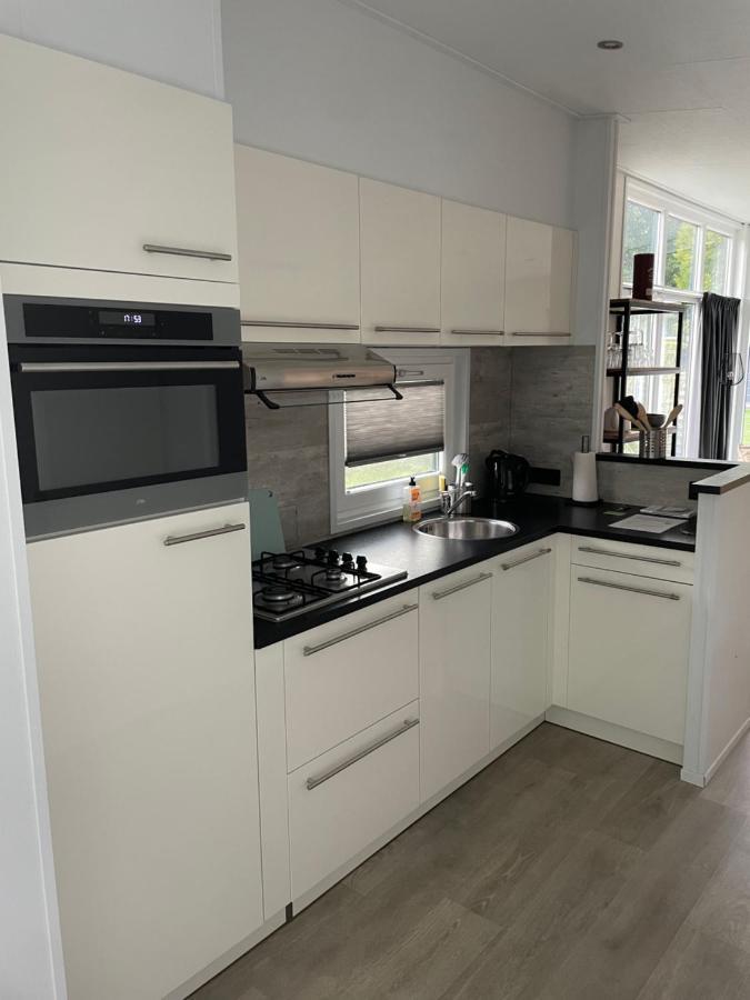 פוטן Knus Chalet Heidebloem מראה חיצוני תמונה